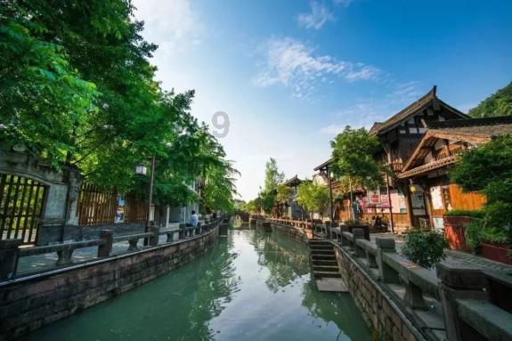 起鱼喽！江苏盱眙渔民冬捕起鱼 喜迎新春好“丰”景